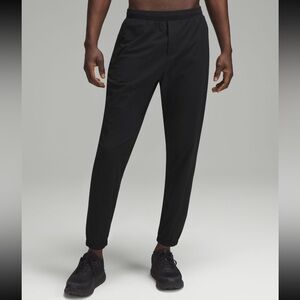 NWT Lululemon Men’s Surge Jogger Size S Black